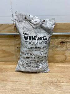 lot 25 image: VIKING Tire Chain Set