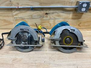 lot 35 image: MAKITA Lot of 2-  Circular Saws