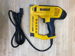 lot 64 image: DEWALT 5-in-1 Multi-Tacker and Brad Nailer