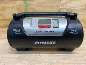 lot 111 image: HUSKY 12120 Volt Auto and Home Inflator