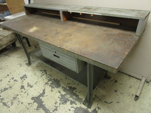 INDUSTRIAL SHOPWORK TABLE