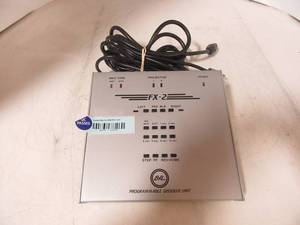 lot 12 image: FX-2Audio Visual Labs AVL Programmable dissolve unit FX-2 with cords