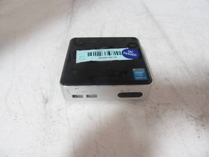 lot 17 image: NUC D54250WYK &nbspINTEL(R) CORE(TM) I5-4250U CPU  1.30GHZ8GB RAM  MINI PCNo AC adapter 