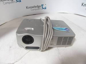 lot 26 image: NEC NP40 Projector 