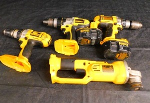 3 DEWALT DRILLS