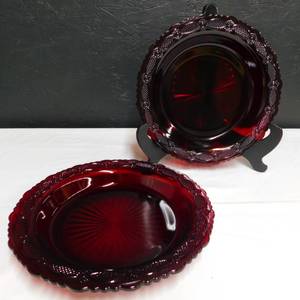 AVON CAPE COD-PIE PLATES