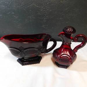 AVON CAPE COD-GRAVY BOATCRUET