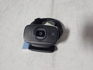 lot 22 image: Logitech&nbspHD Webcam c525 V-U0023