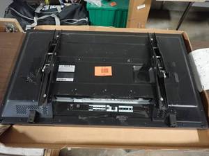 lot 53 image: Samsung&nbsp460FP-2 TV