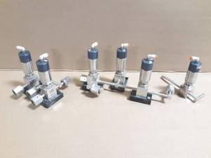 lot 26 image: (6) GTC 316SS Pneumatic Actuated Valves