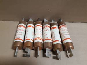 lot 83 image: (6) Gould Shawmut 150A Time Delay Fuses
