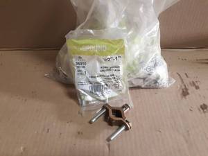 lot 8 image: (26) Halex Bronze Ground Clamps