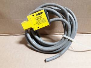 lot 166 image: (15) Banner Mini-Beam Photoelectric Sensors