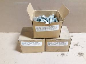 lot 216 image: (3) Cases of 50  716-14 Grade 5 Hex Bolts