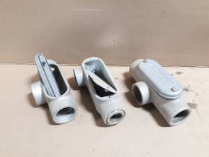 lot 223 image: (3) 1-12 Cast Conduit Bodies w Cover