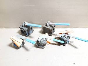 lot 252 image: (5) Jamesbury Ball Valves