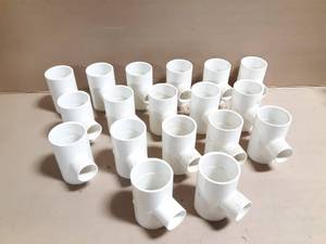 lot 258 image: (18) Spears 2x2x1 Schedule 40 PVC Tees