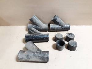 lot 322 image: (8) Tyler 2 NO-HUB Cast Iron Wyes and Caps