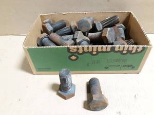 lot 356 image: (32) 1-18 x 2-12 Grade 5 Bolts