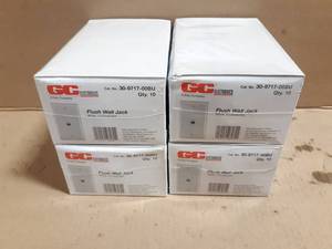 lot 364 image: (4) Cases of 10 White 4-Conductor Wall Plates