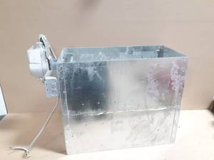 lot 373 image: 24x12 Damper w Honeywell Actuator