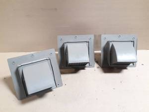 lot 393 image: (6) Primex 4 Wall Extend Plastic Vent w Damper