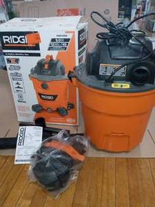 12 Gal. 5.0-Peak HP NXT WetDry Shop Vacuum with Filter, Hose and Accessories by RIDGID- slightly used