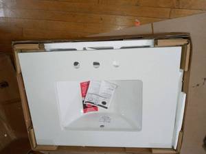 31 in. W x 22 in. D Engineered Marble Vanity Top in Snowstorm with White Single Trough Sink by Home Decorators Collection- open box not used