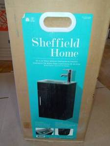 Sheffield 16.5 in. W x 10 in. D Floating Vanity in Black with Tempered Frosted Glass Vanity Top in Seafoam by Sheffield Home- not open