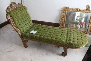 lot 101 image: Ornate Frame Living Room Lounger