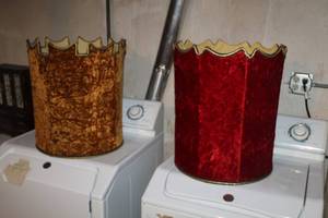 lot 176 image: Lot of (2) Red Fabric Lamp Shade, Brown Fabric Lamp Shade