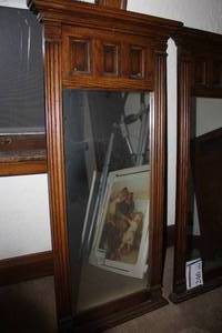 lot 245 image: Decorative High Arch 3-Panel Wood Framed Wall Mirror
