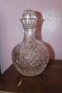 lot 10 image: Crystal Decanter with Topper