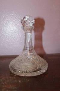 lot 12 image: Crystal Decanter with Topper