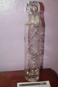 lot 20 image: Crystal Decanter with Topper