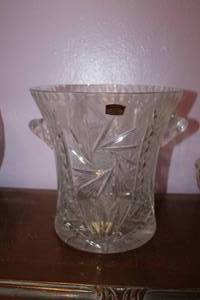 lot 36 image: Polonia 24% Lead Crystal Glass Table Vase