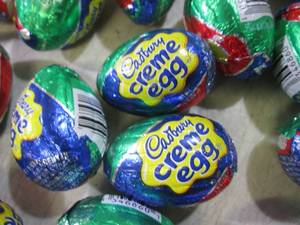 24 Cadbury Creme Eggs  B-1...