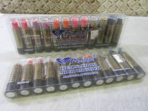 24 Sticks of Mood Lipstick  EC1...