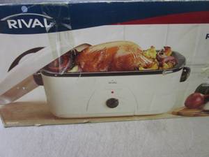 Rival 20 Quart Roaster Oven  C-3...