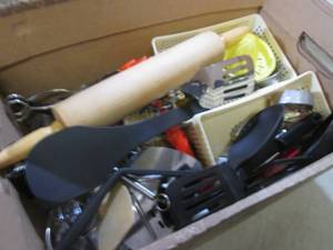 Box Full of Assorted Kitchen Gadget...
