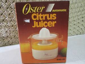 Oster Automatic Citrus Juicer  G-1...