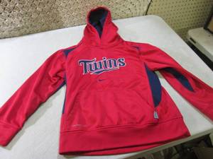 Minnesota Twins Nike Hoodie Size Me...