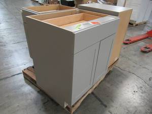 lot 323 image: WHOLESALE MIXED PALLET OF GREY KITCHEN CABINETS
