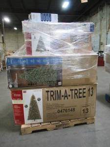 lot 200 image: WHOLESALE MIXED PALLET OF CHRISTMAS TREESDECORATIONS AND HOUSEWARES