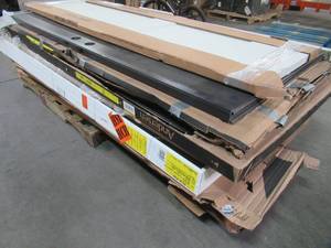 lot 403 image: WHOLESALE MIXED PALLET OF MISCELLANEOUS DOORS FOR INSIDE AND OUTSIDE THE HOME