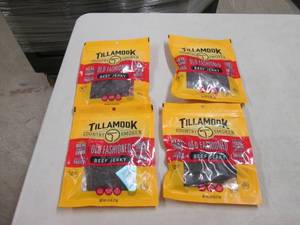 4 Packs of Tillamook Country Smoker...