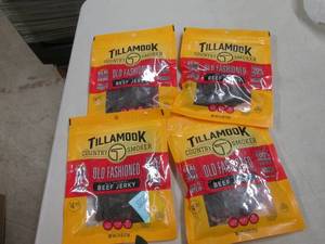 4 Packs of Tillamook Country Smoker...