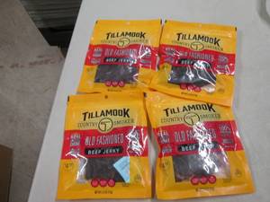 4 Packs of Tillamook Country Smoker...