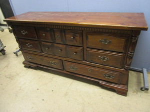 lot 519 image: SOLID WOOD DRESSER