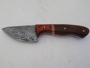 Damascus Steel Fixed Blade Knife With Leather Sheath